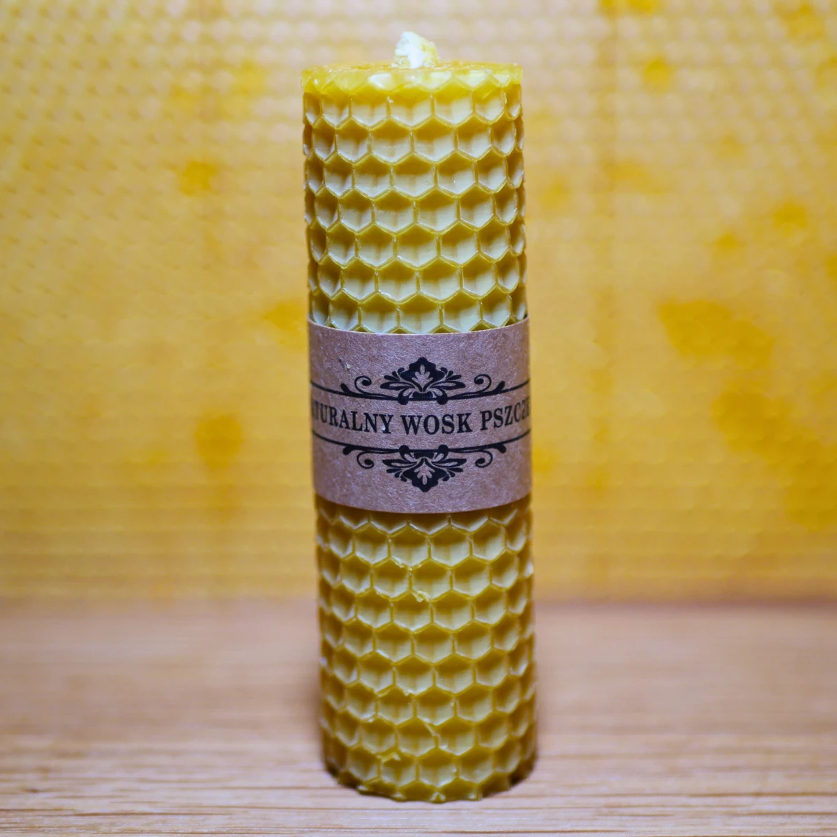 świeca z wosku pszczelego 10cm